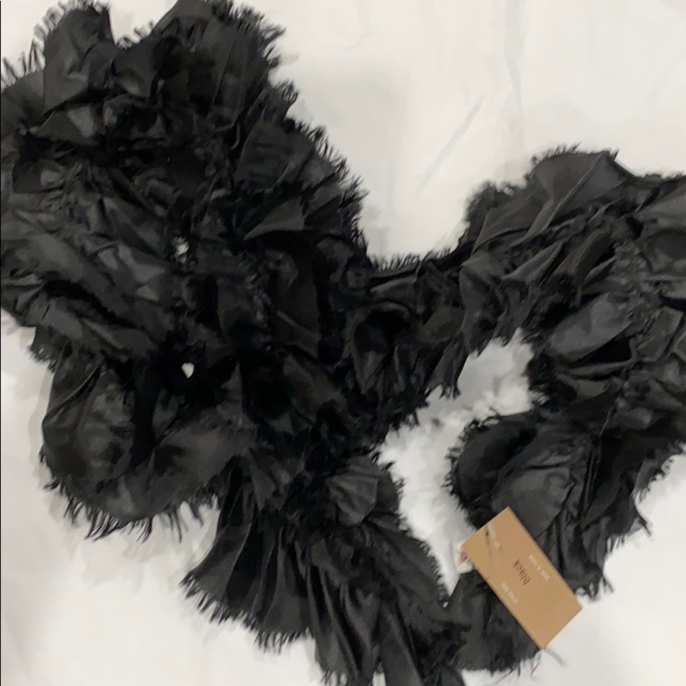 Taleen shabby chic scarf